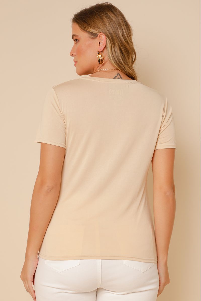 Camiseta Find Your Nude AREIA GG