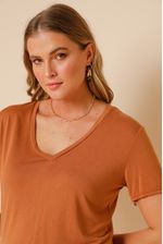Camiseta Find Your Nude MARROM GG
