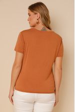 Camiseta Find Your Nude MARROM GG