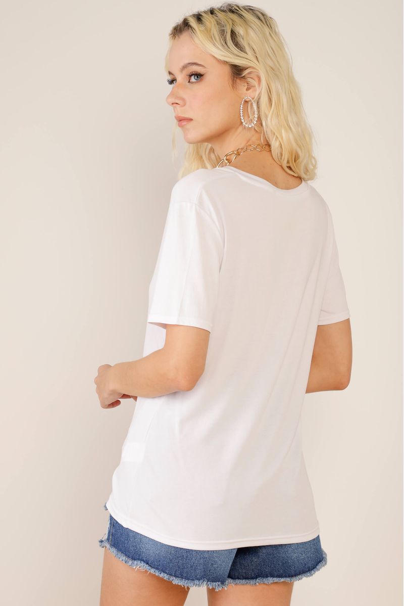 camiseta-branco-decote-v-New Year-costas-gg