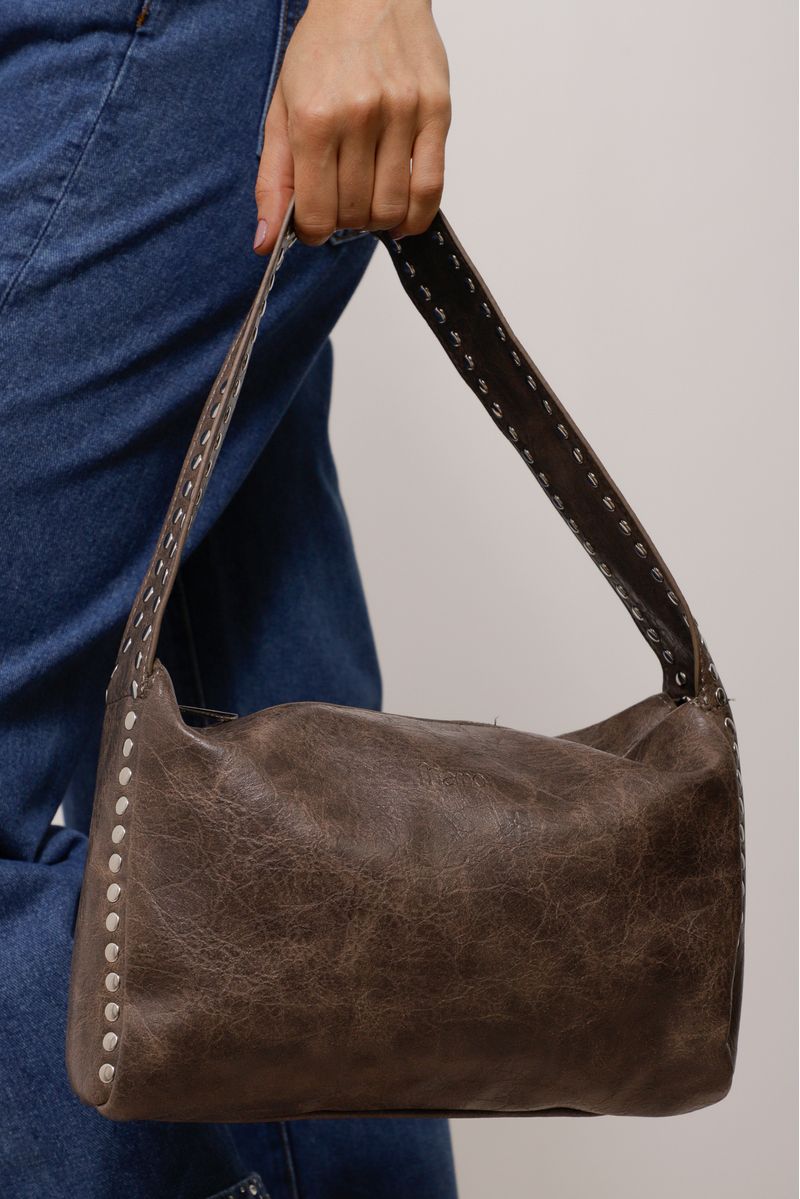 Bolsa-Ombro-Alca-Tachas-MARROM