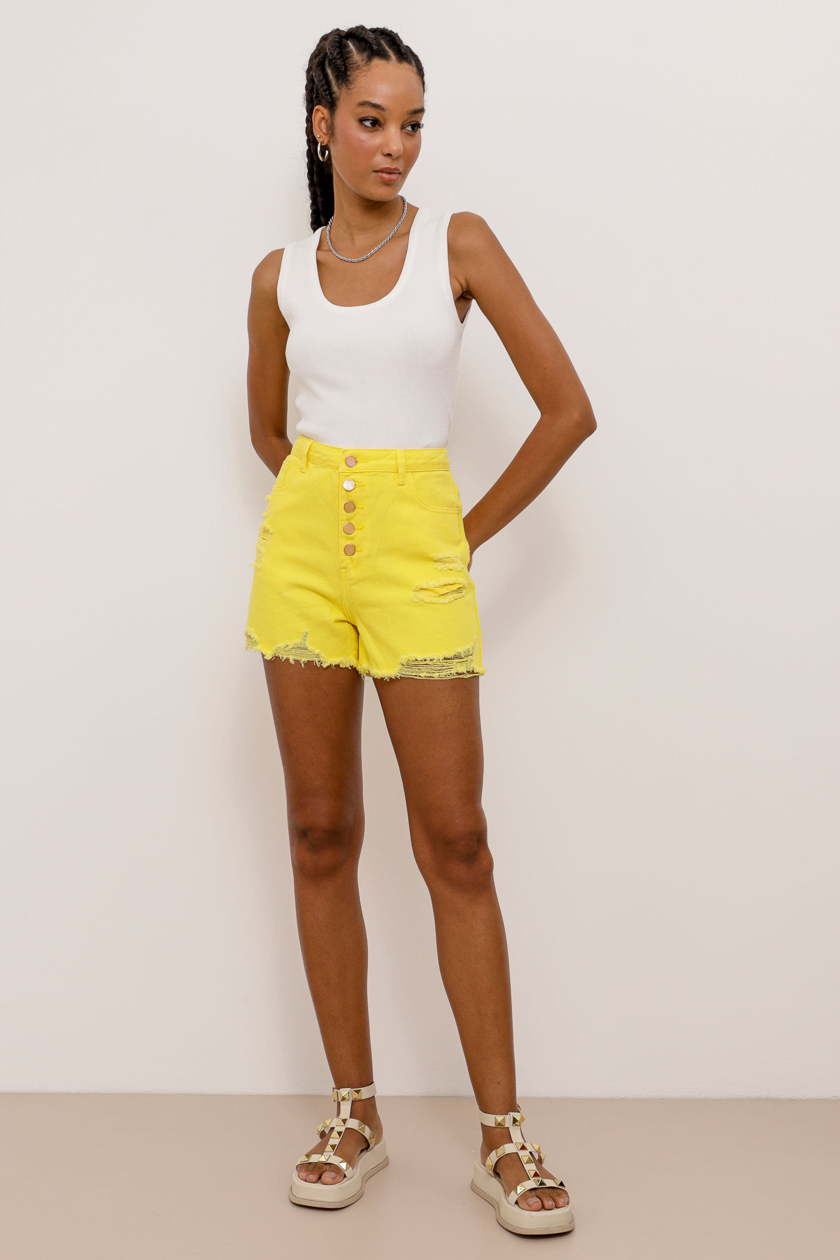 Short Sarja Color Botões Amarelo - Mamô