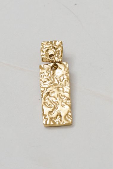 Brinco Pendente Amassado  DOURADO