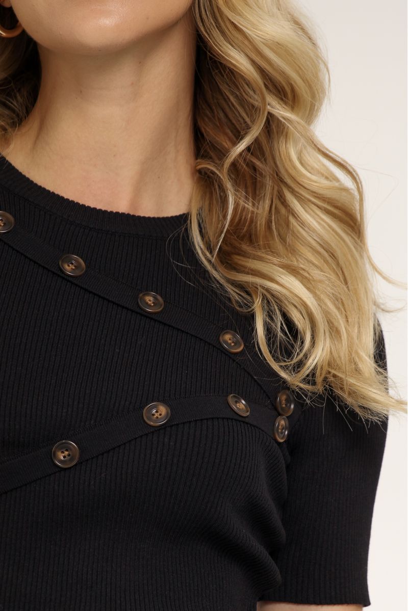 9036803_9036969-0146