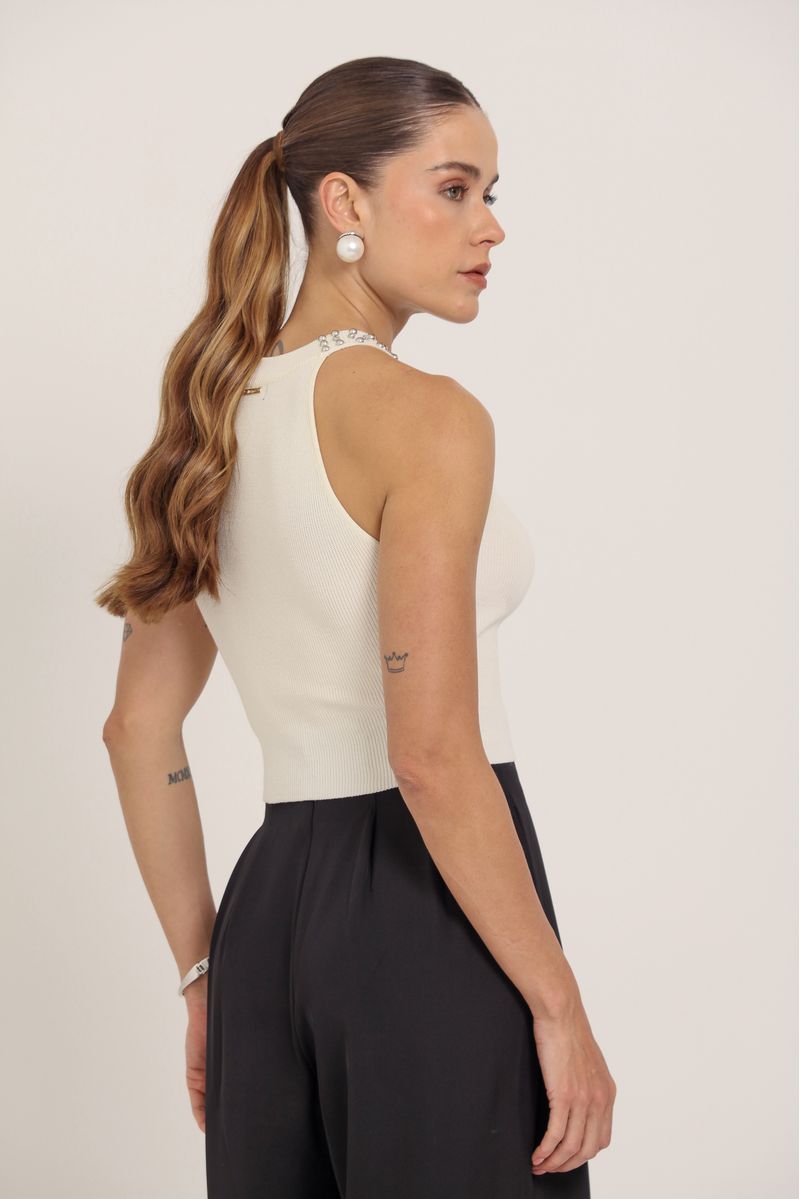 9037089_9037422-0656