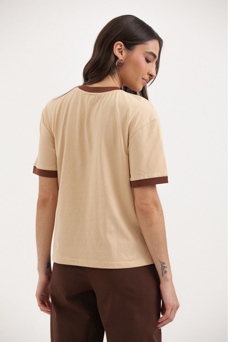 9037741_9038361-8915