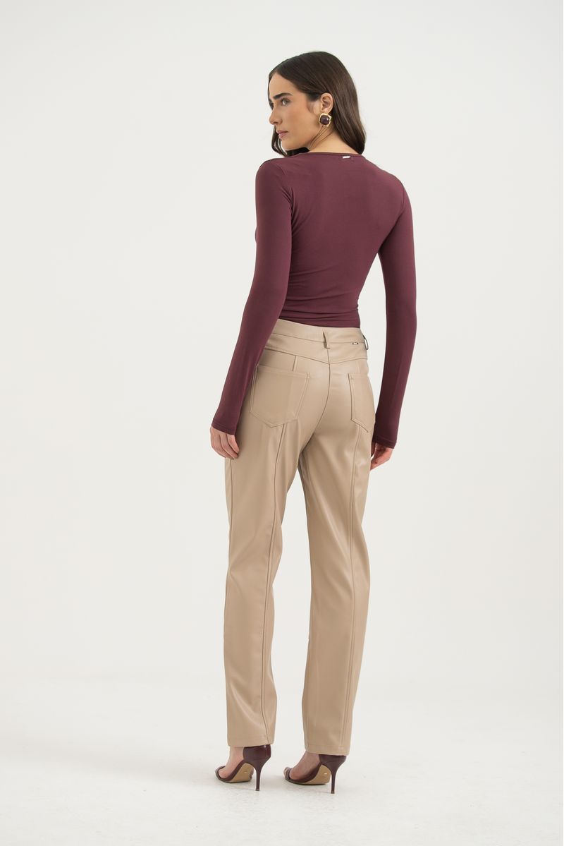 9038369_9038257-1414